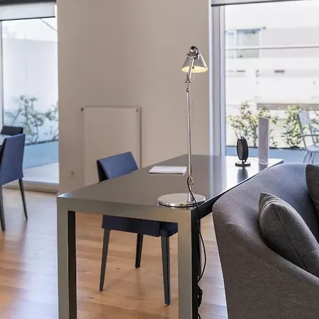The Hostmaster Metropolitan Penthouse Apartment Athens